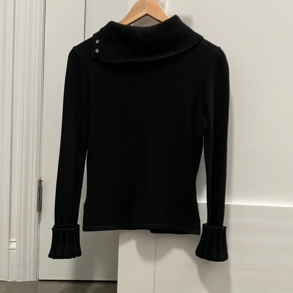 Y2K Vintage Guess Jeans Sweater with Asymmetrical Neck Detail Size S - Picture 4 of 7